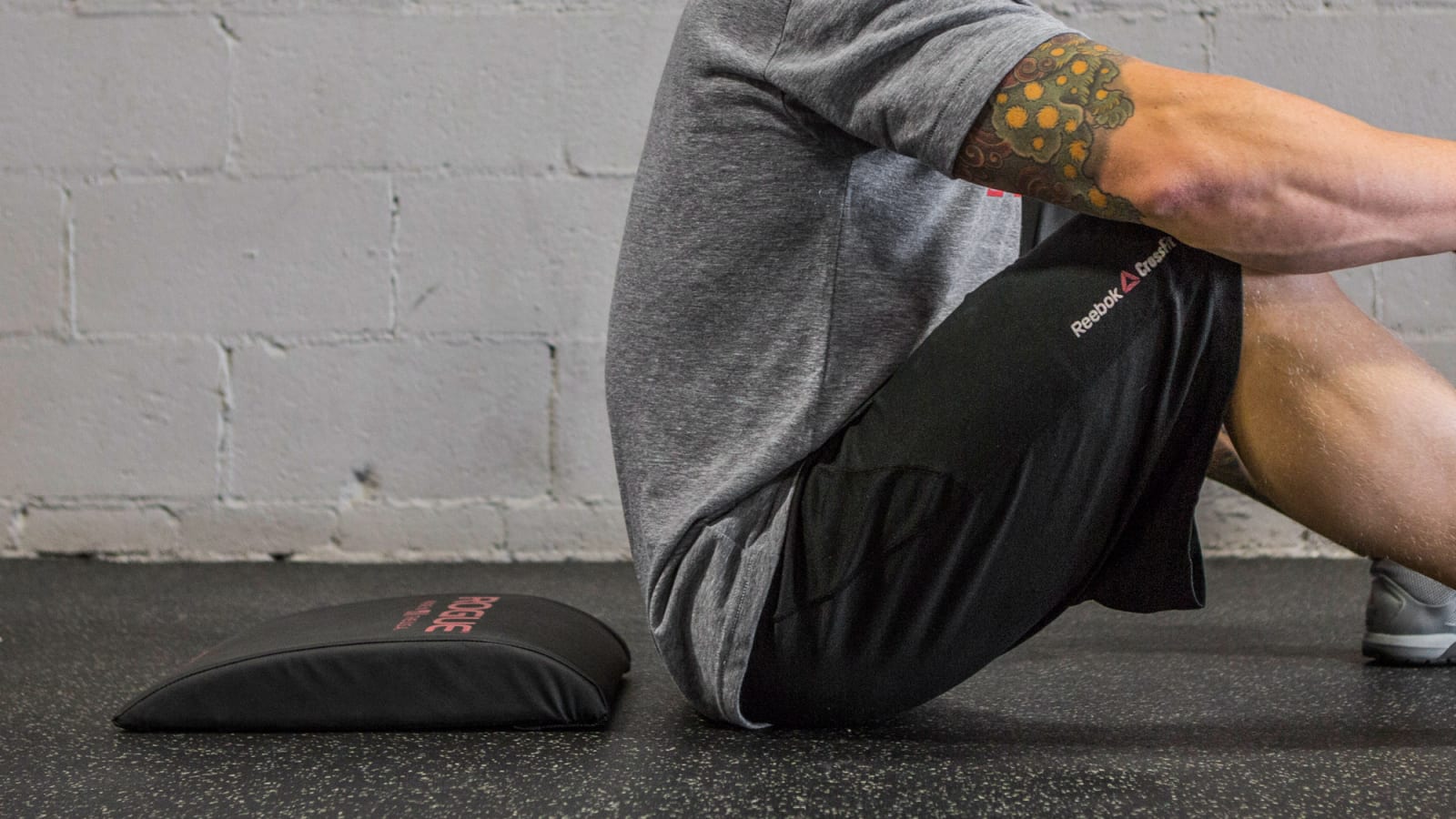 Rogue fitness ab 2025 mat